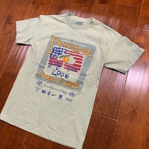 Peachtree Road Race 2006 T-shirt Size Small